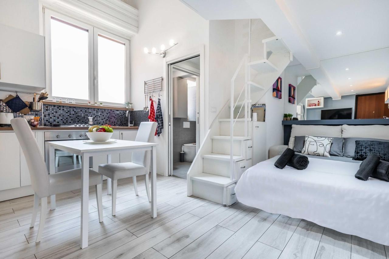 מילאנו Duomo In 8 Stops Suite Deluxe Loft מראה חיצוני תמונה