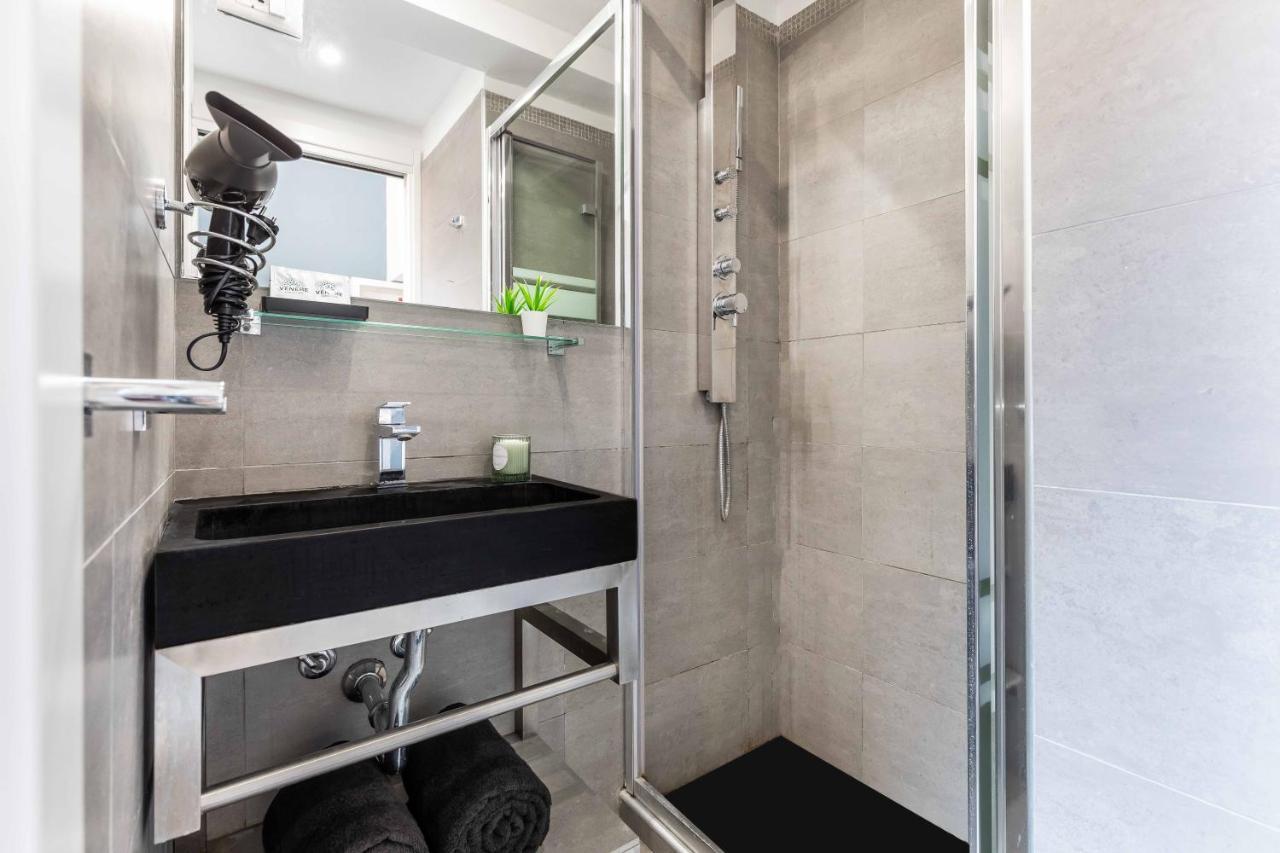 מילאנו Duomo In 8 Stops Suite Deluxe Loft מראה חיצוני תמונה